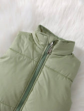 Load image into Gallery viewer, Puffer Vest - Sage Green
